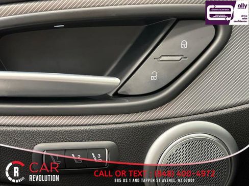 Used 2022 Alfa Romeo Stelvio Veloce image 32