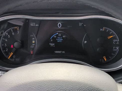 Used 2019 Jeep Grand Cherokee Altitude AWD/4WD image 33