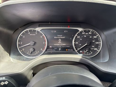 Used 2021 Nissan Rogue SL w/ Premium Package AWD/4WD image 9