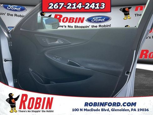 Used 2017 Chevrolet Malibu LT FWD image 27