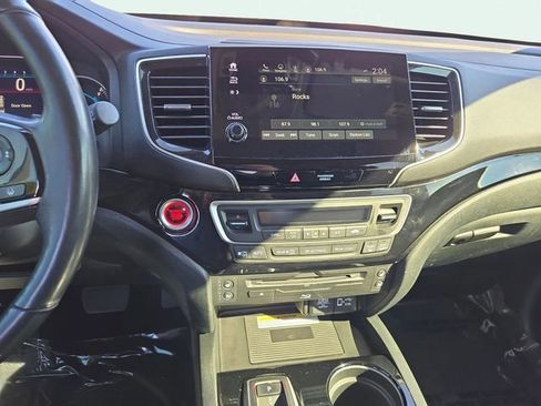 Used 2021 Honda Pilot Elite image 24