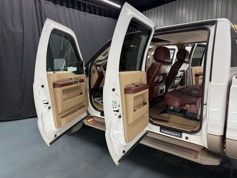 Used 2013 Ford F250 King Ranch w/ FX4 Off Road Pkg image 16