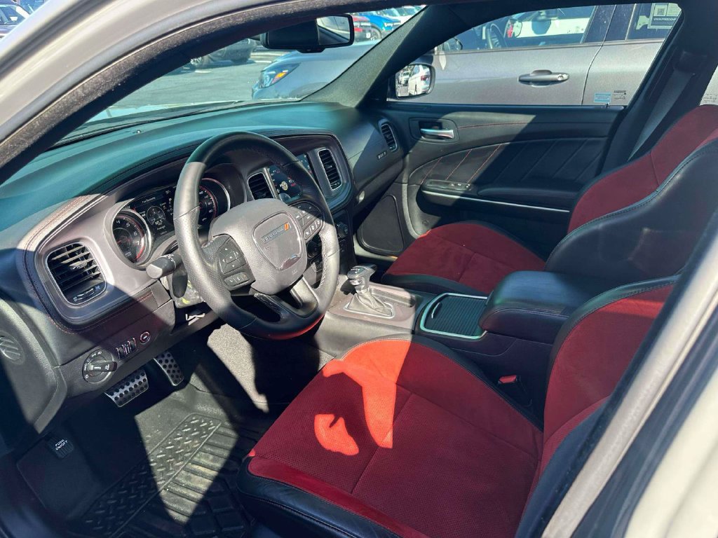 Used 2023 Dodge Charger Scat Pack w/ Plus Group RWD image 15