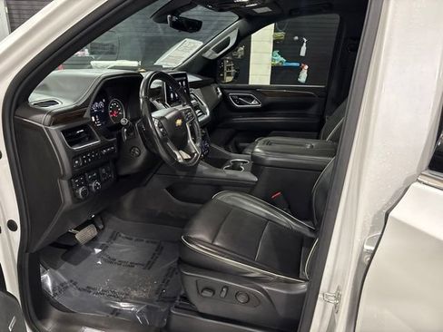 Certified 2021 Chevrolet Tahoe Premier w/ Premium Package AWD/4WD image 11