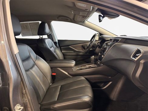 Used 2023 Nissan Murano SV image 26
