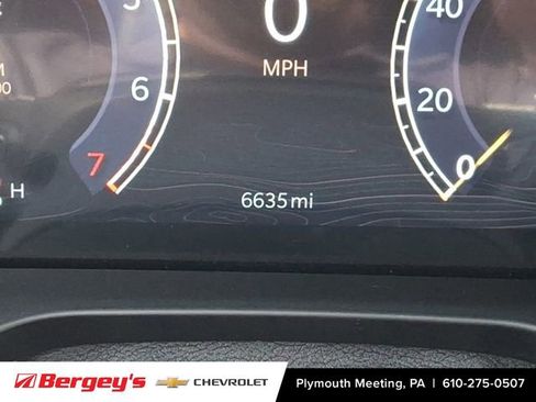 Used 2024 Jeep Grand Cherokee Limited image 24