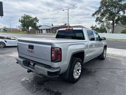 Used 2017 GMC Sierra 1500 SLT w/ SLT Premium Package AWD/4WD image 7