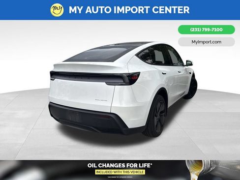 Used 2026 Tesla Model Y Long Range AWD/4WD image 5