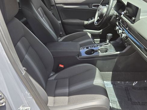 Used 2024 Honda Civic Sport image 17