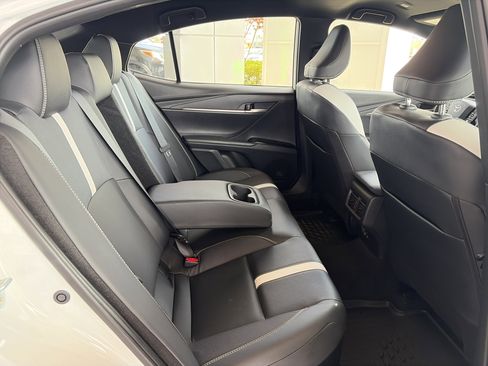 Certified 2025 Toyota Camry SE image 21