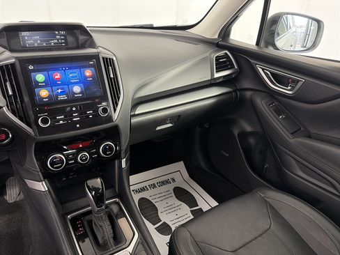 Used 2019 Subaru Forester Limited AWD/4WD image 4