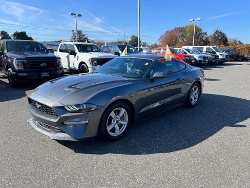 Certified 2021 Ford Mustang Coupe image 3
