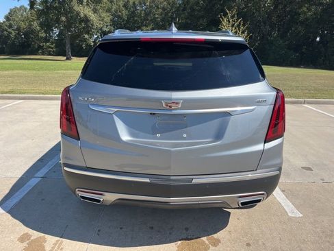 Certified 2025 Cadillac XT5 Premium Luxury image 4