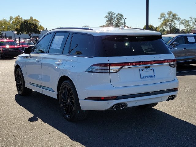 Used 2023 Lincoln Aviator Reserve w/ Equipment Group 201A AWD/4WD image 3