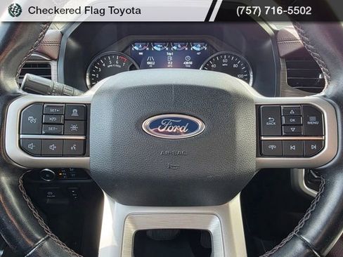 Used 2022 Ford Expedition Limited image 27