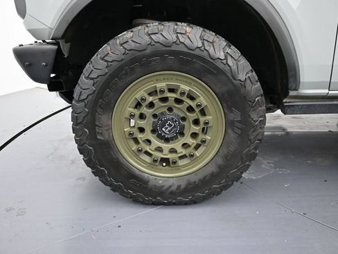 Certified 2024 Ford Bronco Badlands AWD/4WD image 10