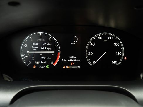 Certified 2025 Honda HR-V LX image 22