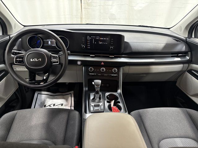 Certified 2023 Kia Carnival LX FWD image 15