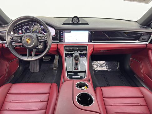 Used 2022 Porsche Panamera 4 w/ Premium Package image 13