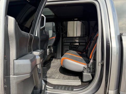 Used 2018 Ford F150 Raptor w/ Equipment Group 802A Luxury image 20