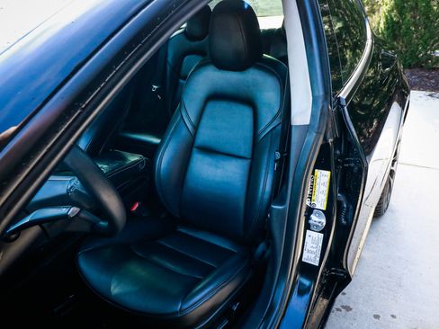 Used 2022 Tesla Model 3 Performance image 7