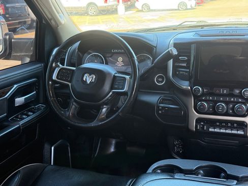 Used 2020 RAM 3500 Laramie image 15