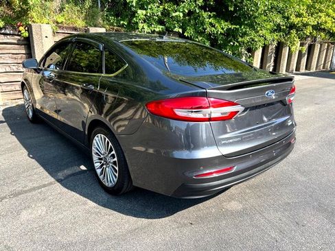 Used 2020 Ford Fusion SE w/ Equipment Group 151A image 26