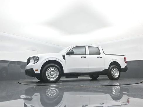 New 2026 Ford Maverick XL image 33