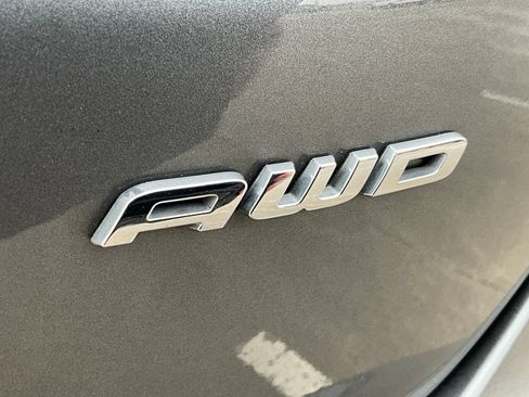 Used 2024 Ford Edge Titanium AWD/4WD image 31