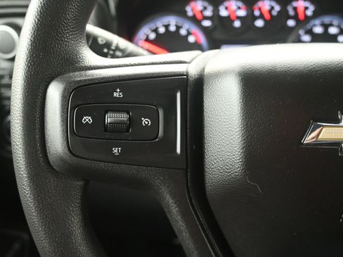 Used 2021 Chevrolet Silverado 1500 Custom AWD/4WD image 10