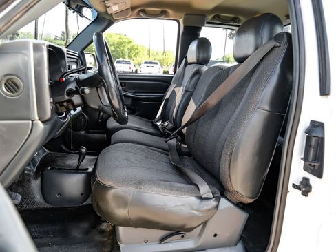 Used 2000 Chevrolet Silverado 1500 4x4 Extended Cab w/ Firm Ride Suspension Pkg image 24