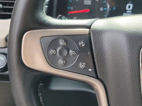 Used 2020 GMC Yukon XL Denali w/ Open Road Package AWD/4WD image 19