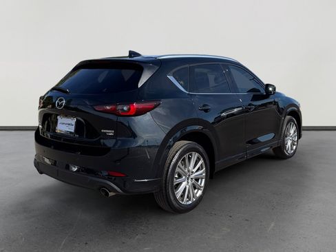 Used 2023 MAZDA CX-5 Signature image 5