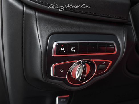 Used 2023 Mercedes-Benz G 63 AMG Squared image 11