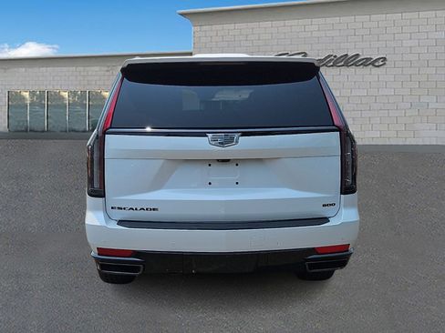 Certified 2024 Cadillac Escalade Sport Platinum w/ LPO, ONYX Package AWD/4WD image 5