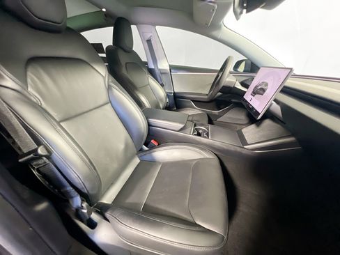 Used 2025 Tesla Model 3 Long Range RWD image 29