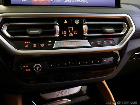 Certified 2023 BMW X4 xDrive30i w/ M Sport Package AWD/4WD image 25