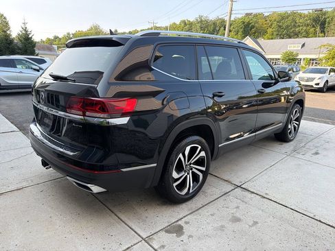 Used 2023 Volkswagen Atlas SEL AWD/4WD image 7