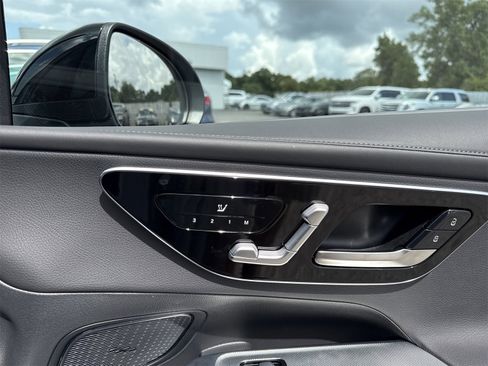 Used 2025 Mercedes-Benz GLC 300 GLC 300 Coupe image 28