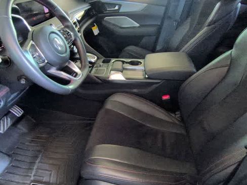 Used 2024 Acura MDX A-Spec image 17