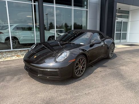Used 2024 Porsche 911 Carrera S RWD image 2