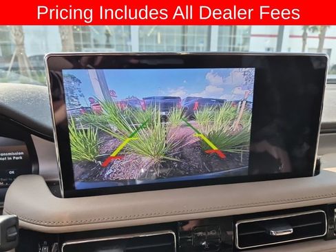 Used 2023 Lincoln Nautilus FWD image 9