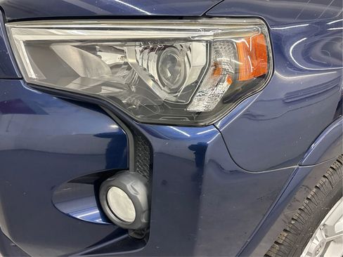 Used 2016 Toyota 4Runner SR5 image 33