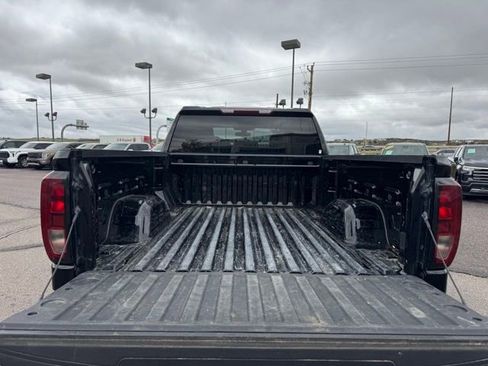 Used 2019 GMC Sierra 1500 Elevation w/ Elevation Convenience Package AWD/4WD image 20