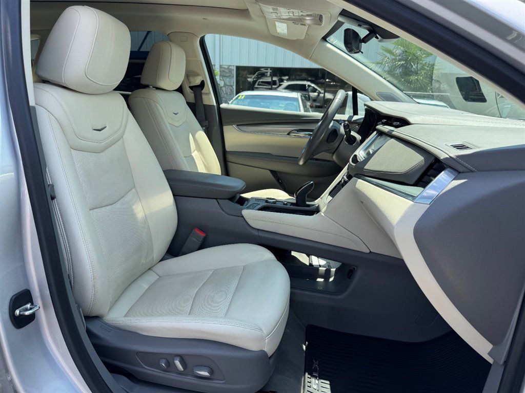 Used 2020 Cadillac XT5 Premium Luxury FWD image 19