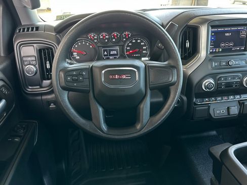 Certified 2025 GMC Sierra 1500 Pro w/ Convenience Package image 15