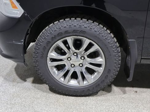 Used 2013 RAM 1500 Limited AWD/4WD image 9