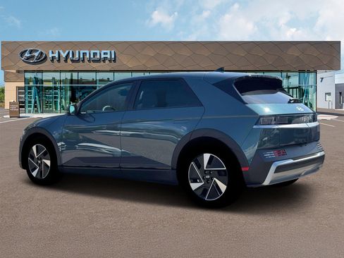 New 2026 Hyundai Ioniq 5 SE RWD image 4