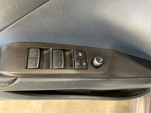 Used 2024 Toyota Camry XSE image 30