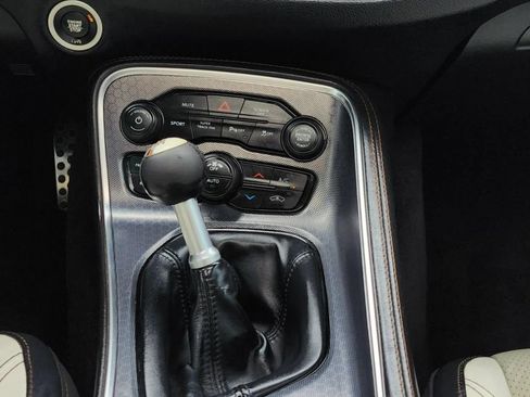 Used 2017 Dodge Challenger R/T Plus RWD image 27